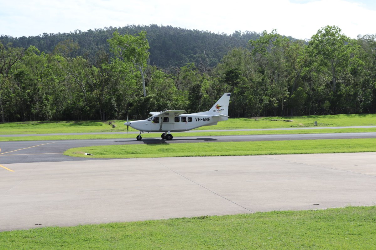 Single-engine general aviation aircraft on a runway
